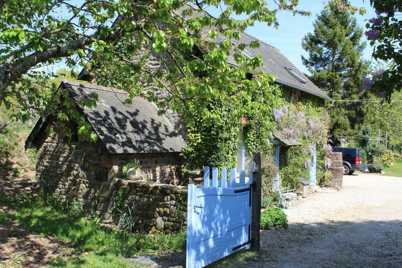 La Petite Jeusseliniere Villa Larchamp Ngoại thất bức ảnh